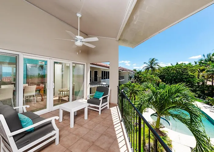 Beautiful 3 Bedroom With Ocean Views